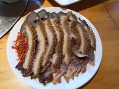 -大众跷脚牛肉馆·非遗传承单位(峨眉山店)