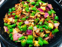 泡椒鱿鱼须-弓虽昌焖烧鸡(大竹林店)