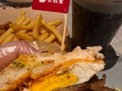 -必胜客(骡马市店)