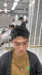 -5M HAIR SALON