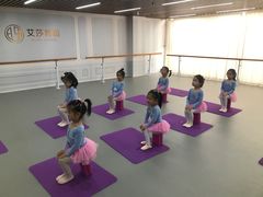 -艾莎舞蹈(中南大厦校区)