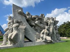 -上海市龙华烈士陵园