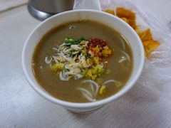 鲜鱼糊粉配油条-汪记鲜鱼糊汤粉(沈阳路总店)