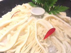 -尚尚仙·酸汤猪手·猪肚鸡火锅(华联万柳购物中心店)