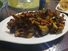 辣炒干鳗林-宏源鑫海鲜餐厅·海景婚宴厅(石老人店)