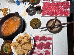 -贵府酸汤牛肉火锅·贵州老字号(飞山街店)