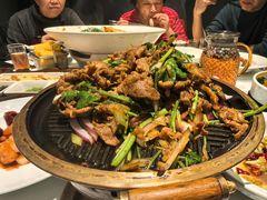 卢员外烤羊肉-壹零捌道·北京烤鸭(车公庄店)