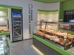 -顶东面包花园·生日蛋糕(太平店)