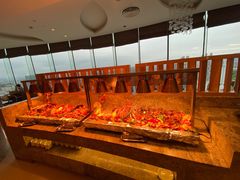 自助取餐区-景瀚大酒店-揽景阁旋转餐厅
