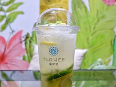 -弗劳尔花艺坊(龙涛店)