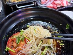 朝鲜冷面-丹东丛炟海鲜烧烤(江艺路店)