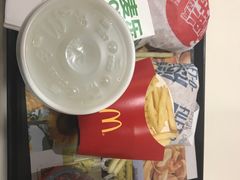 麦乐鸡-麦当劳(天兴罗斯福店)