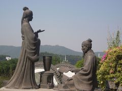 -广州神农草堂中医药博物馆