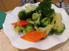 炒西蓝花-明腾壹间茶餐厅(新都会花园广场店)