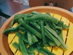-龍歌自助小火锅(市南金茂湾店)