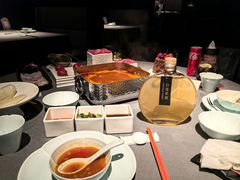 -左庭右院鲜牛肉火锅黑金店(陆家嘴中心店)