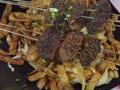 -乐山烧烤·罗田吊锅·小龙虾(航天兴隆国际店)