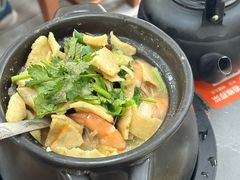 -官塘陈记鱼生·潮汕砂锅粥·牛肉火锅(潮枫路总店)