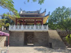 -东山风动石景区