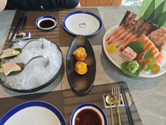 -極上萬膳·日料放题(来福士江景店)