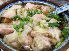 招牌野馄炖-老谢野馄饨(延安路店)