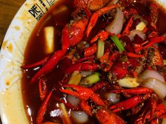 香辣小龙虾-别院里音乐餐酒吧(双流航空港店)