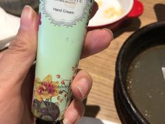 -必胜客(新中纬店)