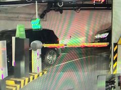 -浦东嘉里城-停车场