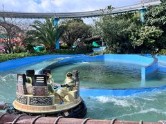 -七彩云南欢乐世界