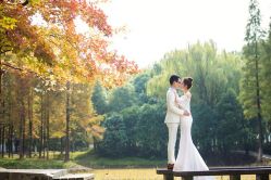 点击看大图 -太郎花子婚纱摄影艺术中心