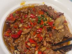 -黄泥岗·地道湖北菜(奥特莱斯店)