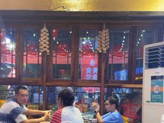 -富正毅三下锅·湘西韵味(天门山索道店)