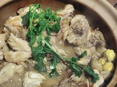 -齐齐衮·廟街生蚝雞煲(荔湾地铁站店)