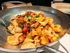 干锅肥肠-费大厨辣椒炒肉(房山龙湖天街店)