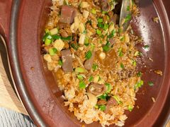 -连鹭海鲜·海肠捞饭·海胆饭(星海店)