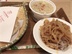 -老陈家擀面皮(平凉路店)