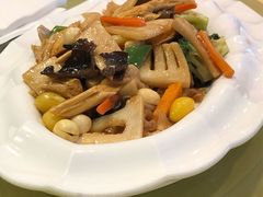十八罗汉-功德林素菜饭庄(前门店)