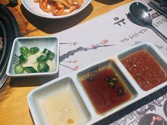 小菜-唯成•韩国炭火烤肉 유성고기