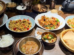 -魁盛居百年鲁菜馆(县西巷店)