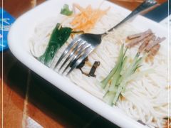 -雀舞云南菜(天津天河城购物中心店)