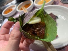 -草家酱蟹炭火烤肉店(珲春南路一店)