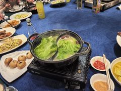 -全家福大酒店