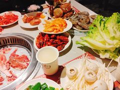 -汉金城海鲜烤肉自助百汇(威海威高广场店)