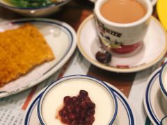 红豆双皮奶-小龍鳳餐室(番禺路店)