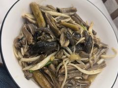 白烧鳝丝-春餐厅