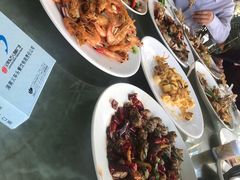 -四川小胡子海鲜(丁村万人海鲜广场店)