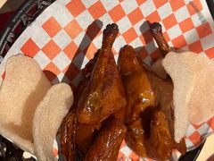 招牌乳鸽皇-避风塘(宝山万达店)