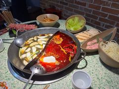 -鸿姐老火锅(静安店)