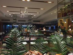-安徽饭店·白鹭阁自助餐厅(梅山路店)