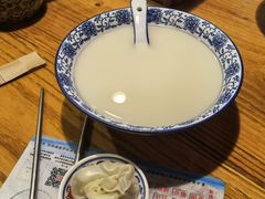 -张家巷美食(南浔店)